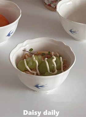 日式ins燕子浮雕陶瓷手绘4.5英寸饭碗陶瓷餐具釉下彩甜品布丁饭碗