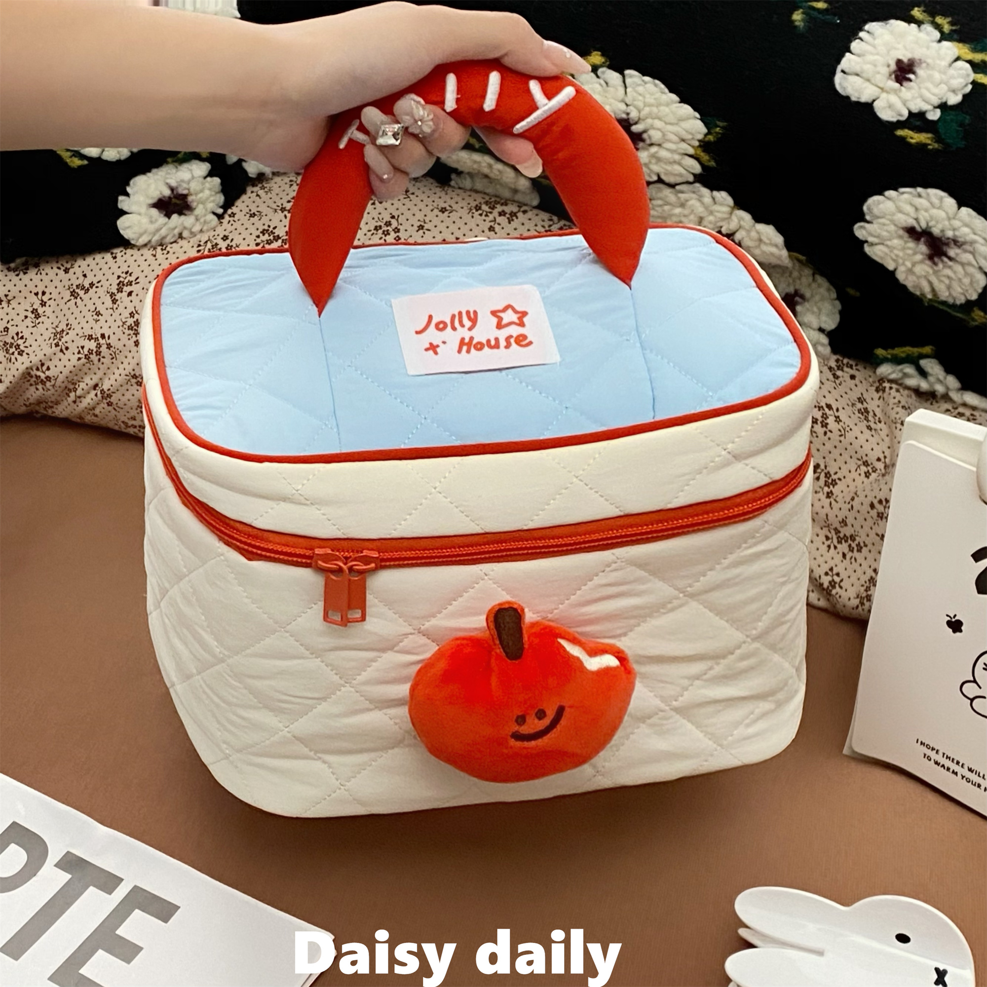 超大轻便款懒人收纳包化妆包女大容量便携外出旅行洗漱包分区收纳