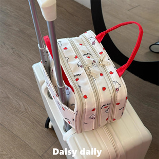 可爱猫咪分区化妆包2025新款大容量便携收纳包洗漱包可挂行李箱