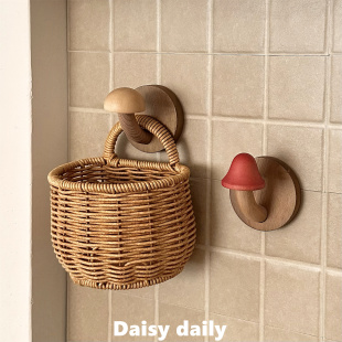 可爱蘑菇实木挂钩免打孔粘钩高颜值创意墙面衣钩门后玄关衣帽钩子