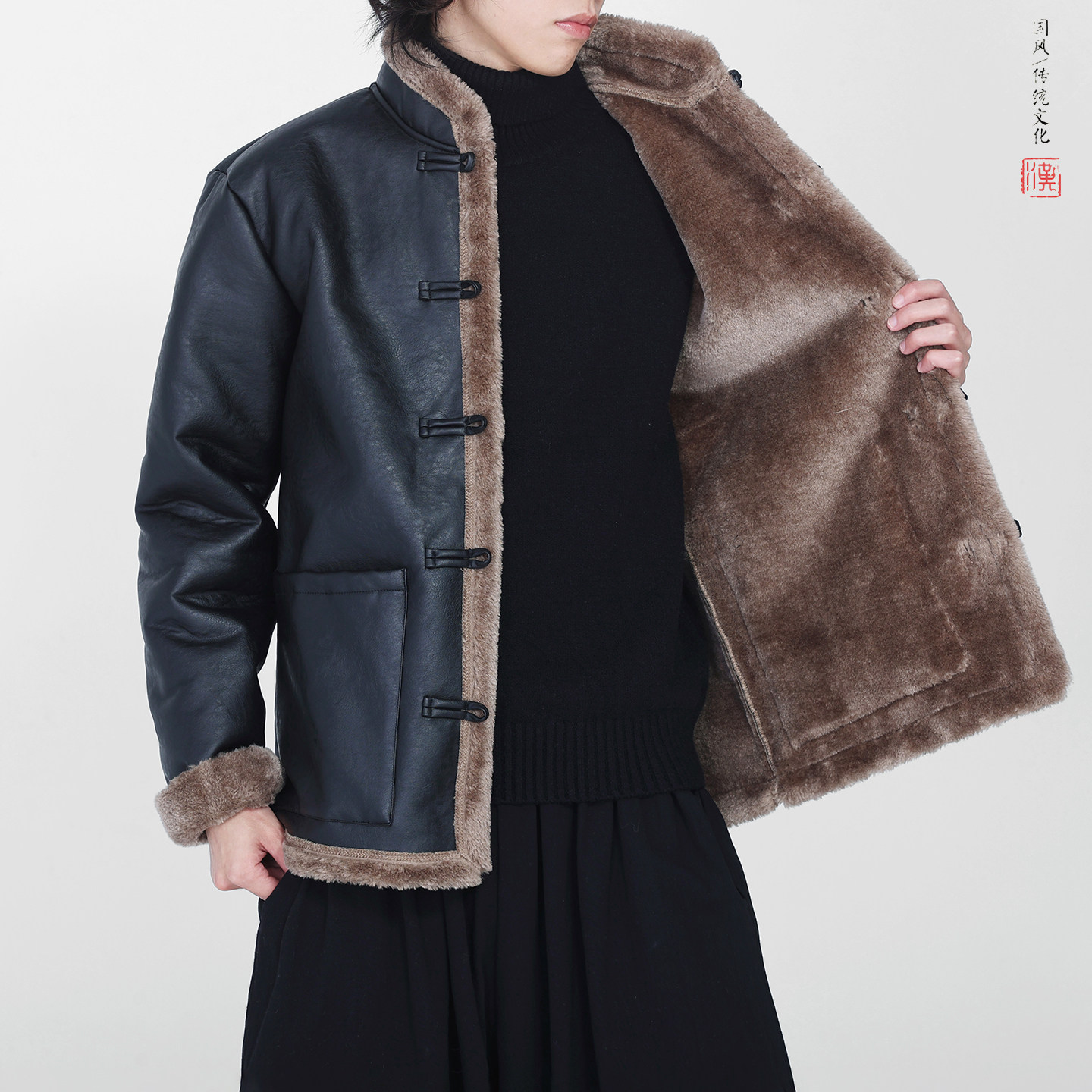 冬2025新中式加绒加厚盘扣外套 保暖PU皮毛一体棉衣外套A526-P148图片