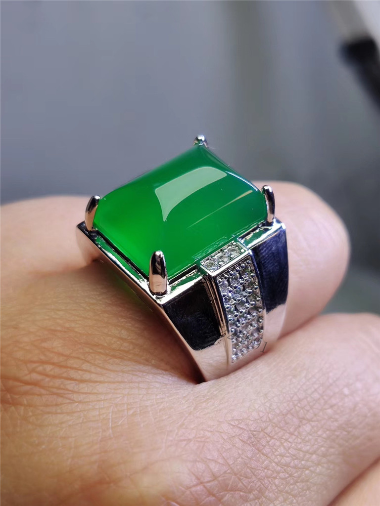 缅甸翡翠老坑冰种翡翠方形925银