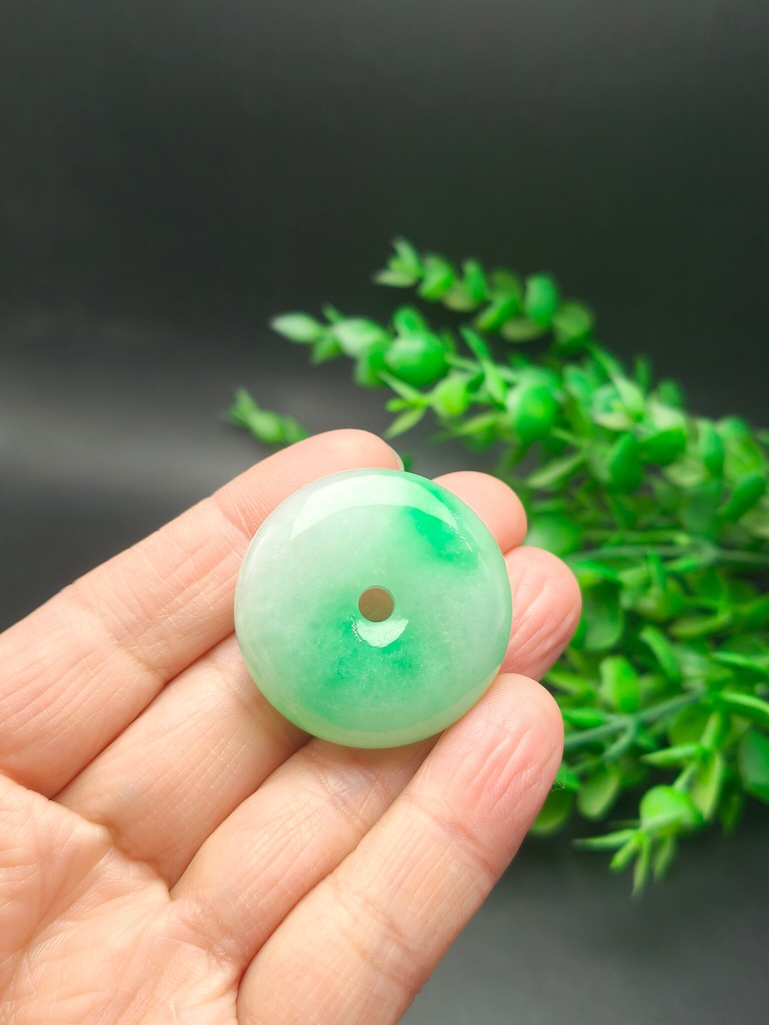 正品级翡翠白底青平安扣吊坠冰糯种飘花男女同款玉石玉坠项链玉佩