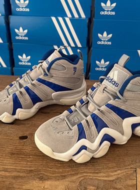 Adidas防滑耐磨高帮运动篮球鞋
