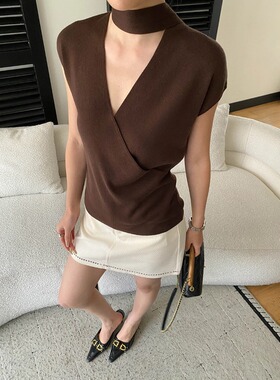 海曼女早春新款气质挂脖飘带V领交叉修身显瘦针织衫短袖HSN58633