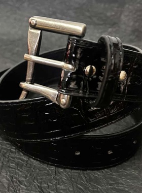 Papr鳄鱼纹皮革腰带原创机械感做旧金属扣头皮带个性黑暗臂力造型