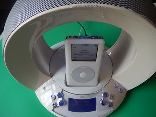原装 jbl多媒体音箱电脑音箱 JBL 准时iPod基座音箱 白 time
