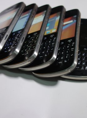 原装BlackBerry/黑莓9900二手黑莓9900原装黑莓9900经典全键盘