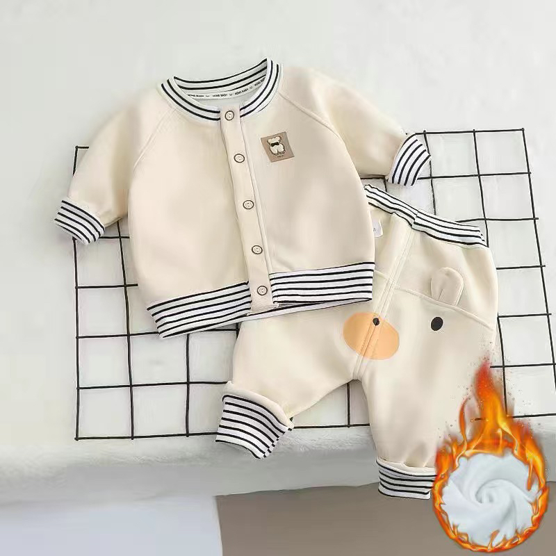 婴儿套装春秋男女宝宝一体绒两件套保暖外套裤子周岁秋冬奥利绒潮
