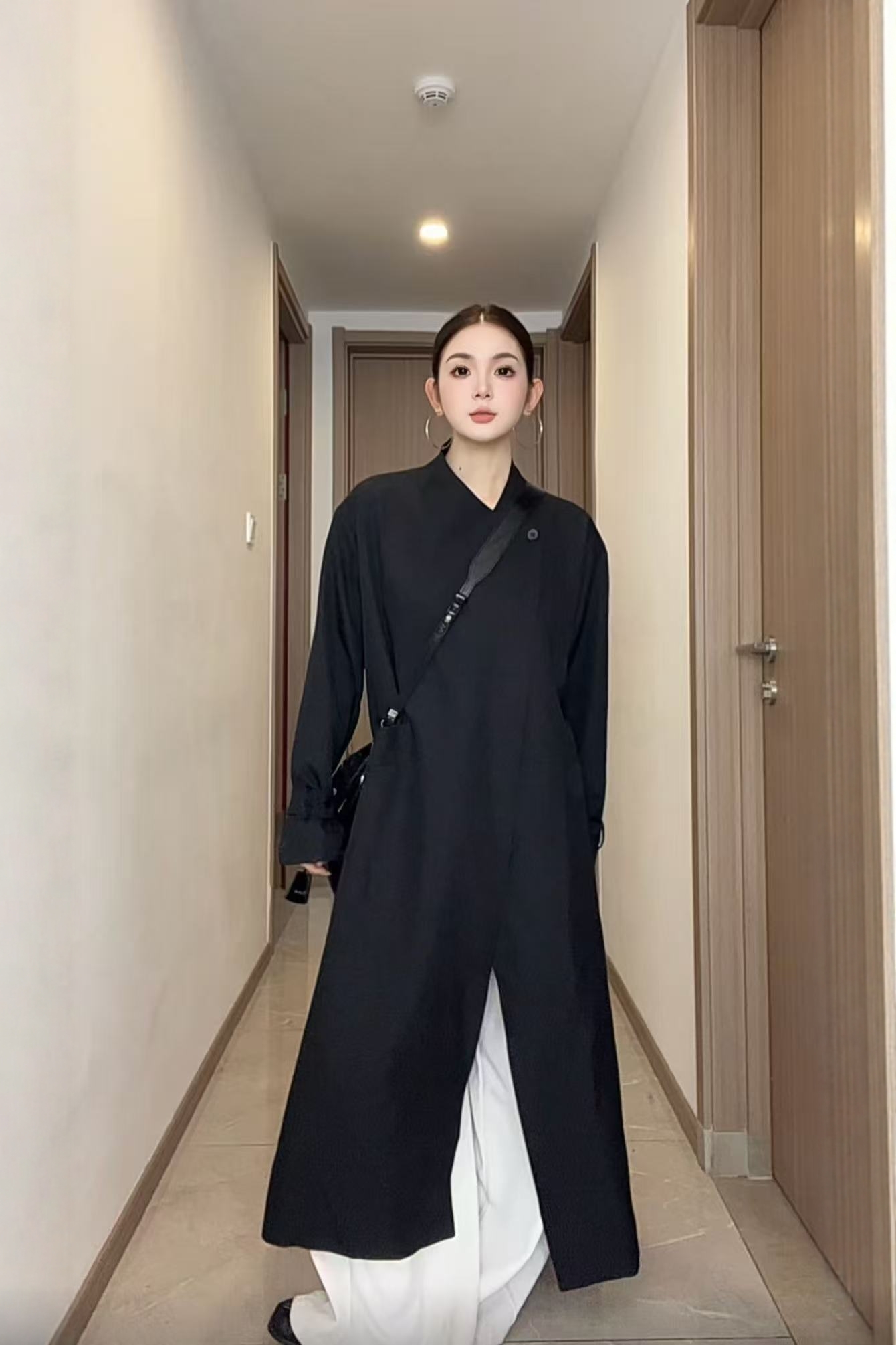 2025秋冬新款时尚气质百搭显瘦长款风衣外套女设计感小众上衣