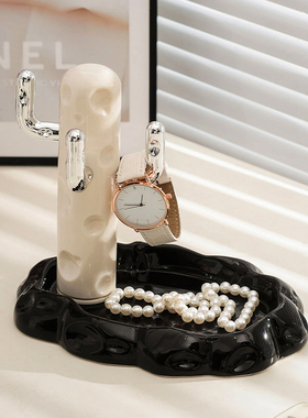 高级感钥匙收纳托盘装饰摆件