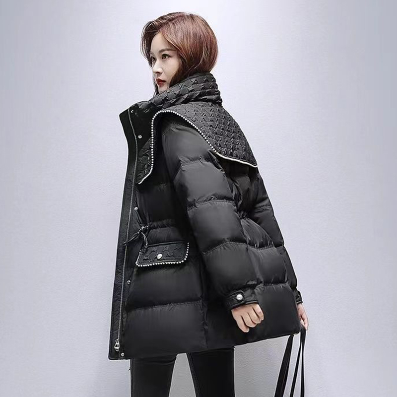 珍珠小香风大货气质羽绒服女收腰显瘦设计感珍珠镶外套
