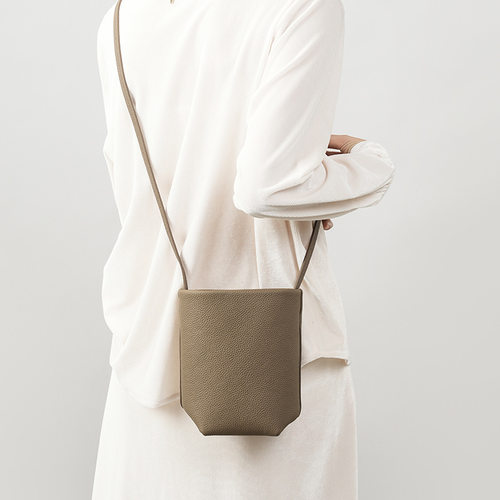 Eliminsa/伊丽名莎通用款女包