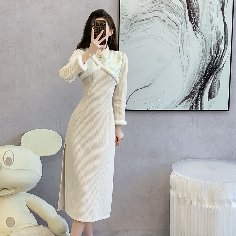 冬季旗袍新中式新款气质改良加绒加厚收腰显瘦素雅复古茶服女秋冬