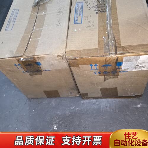 变频器，型号CIMR-LB4A0018FAC，7.5