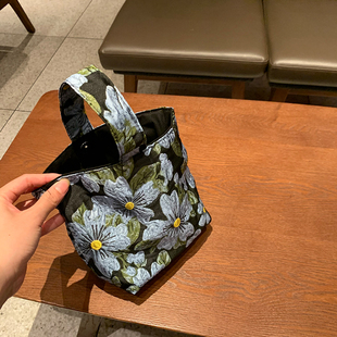 少女春夏复古花朵包包女2021新款 蓝色提花小众手拎包百搭方形布包