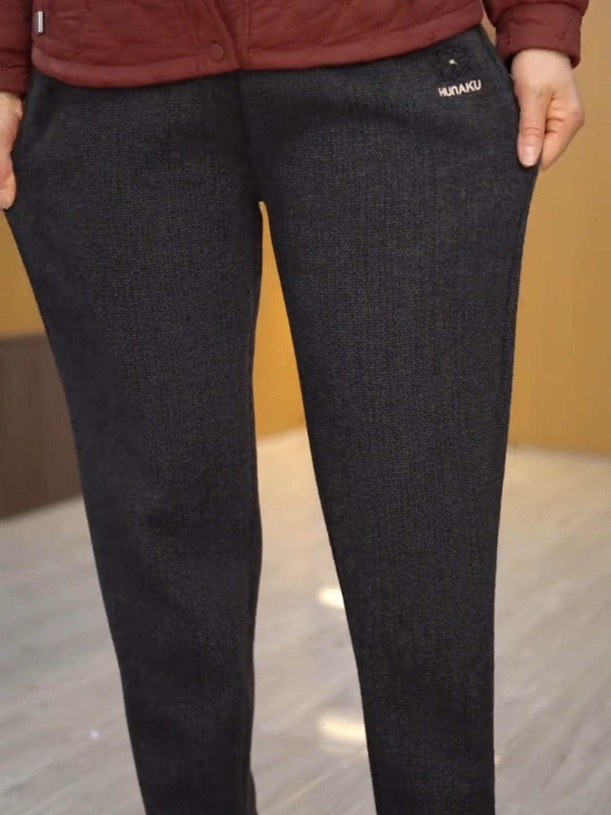 秋冬中老年女裤纯色加绒加厚高腰裤新款妈妈装百搭休闲保暖直筒裤