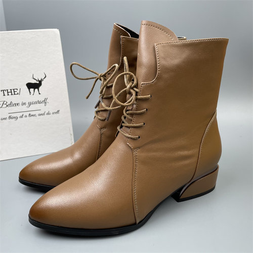 头层牛皮加厚绒保暖中筒马丁靴女