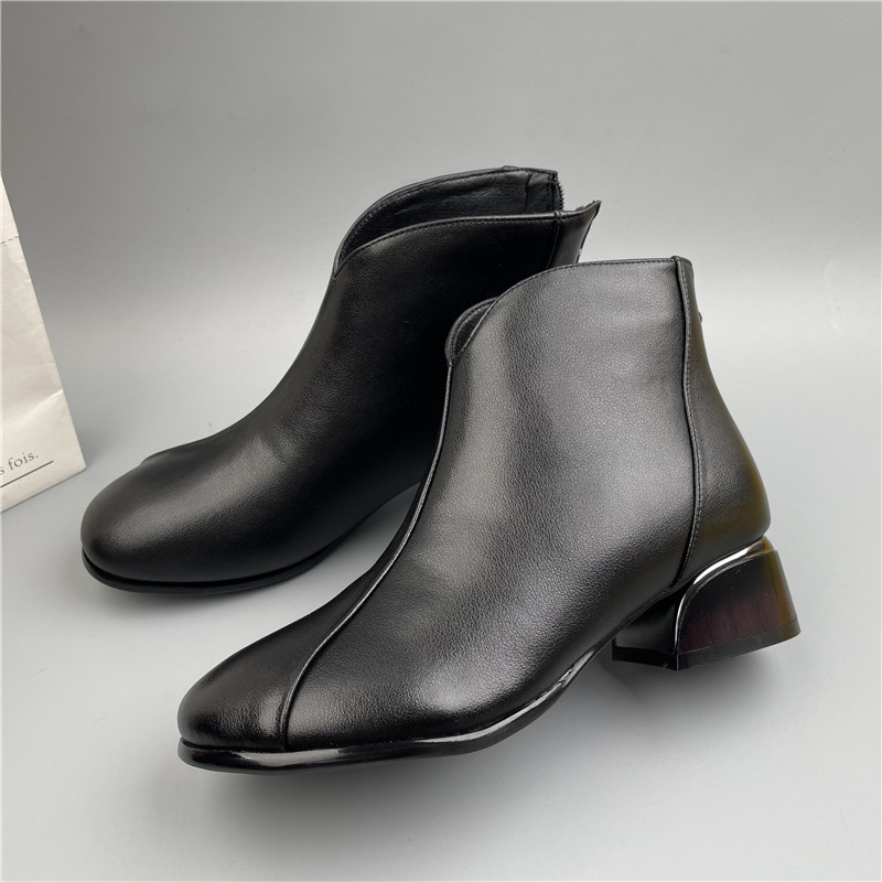 低跟加绒头层牛皮马丁靴女妈妈鞋