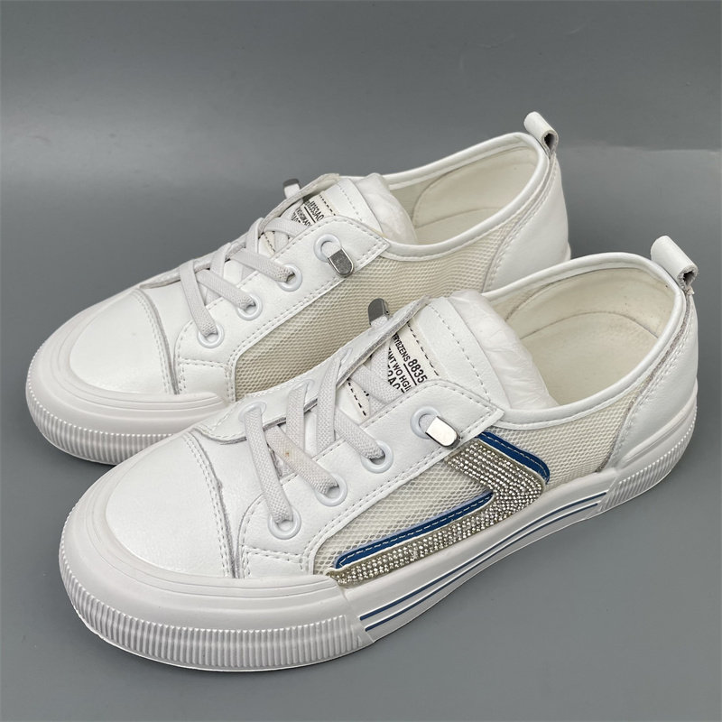 品牌断码35码新款白色真皮拼接休闲板鞋女平底小白鞋透气舒适百搭,女鞋,休闲板鞋,淘宝优惠券,粉丝福利购,淘宝优惠卷