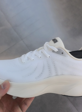 安踏叶子丨跑步鞋女子缓震回弹运动鞋厚底轻便跳绳鞋女122535515