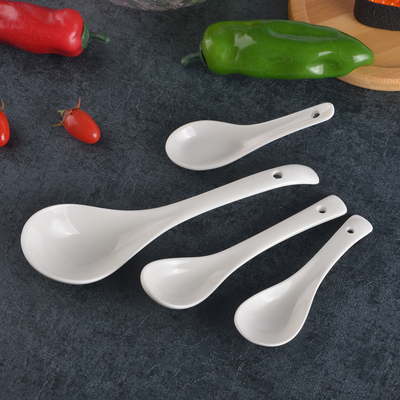勺子陶瓷纯白汤勺长柄骨瓷喝汤