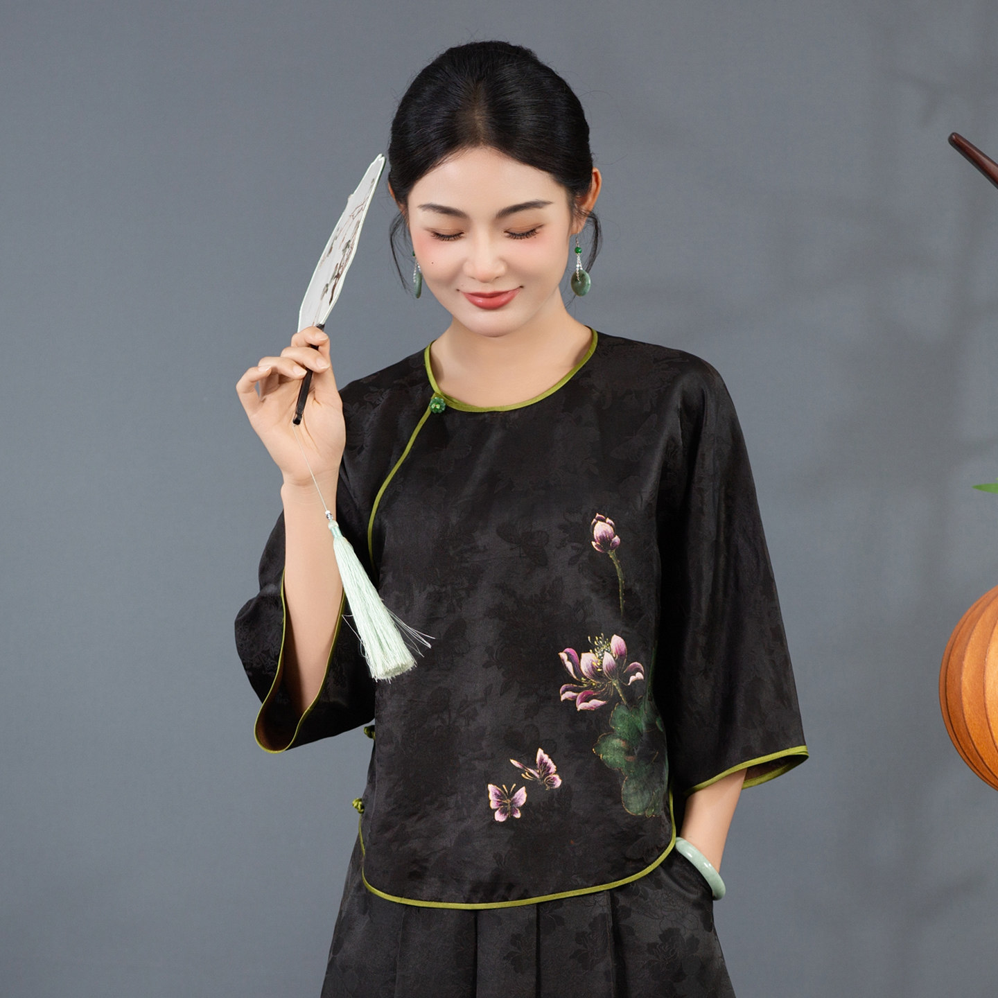 华族经典唐装女夏香云纱改良版手绘步青莲中国风中式开襟旗袍上衣