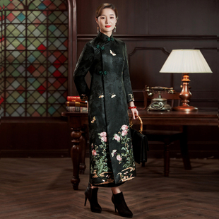 华族经典 冬 鸣瑶动翠刺绣大衣重缎香云纱夹棉加厚旗袍风衣外套长款