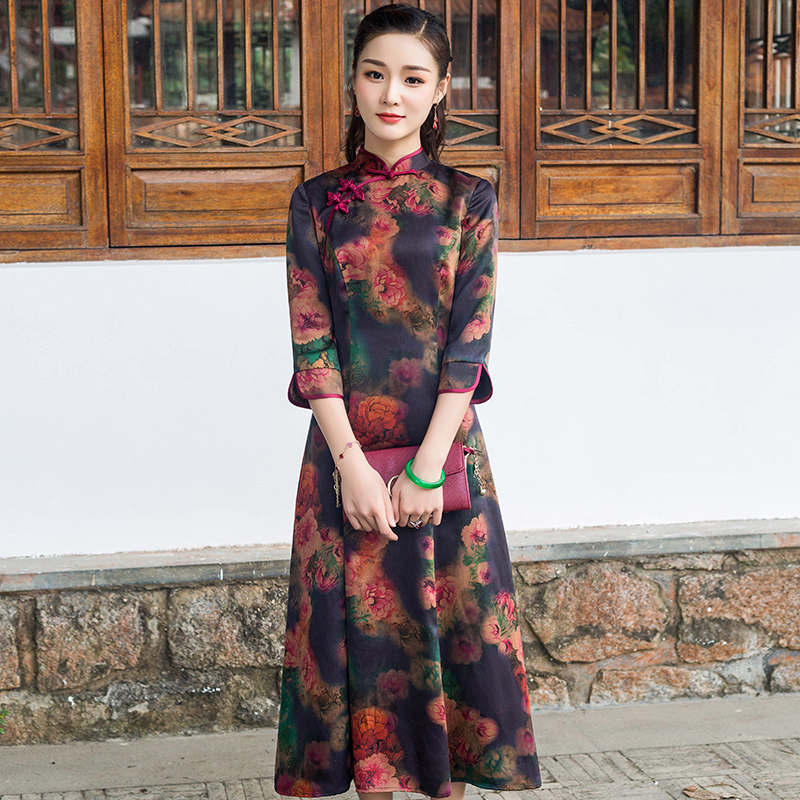 华族经典真丝桑蚕丝中式旗袍改良版连衣裙女复古豆蔻七分袖中长款