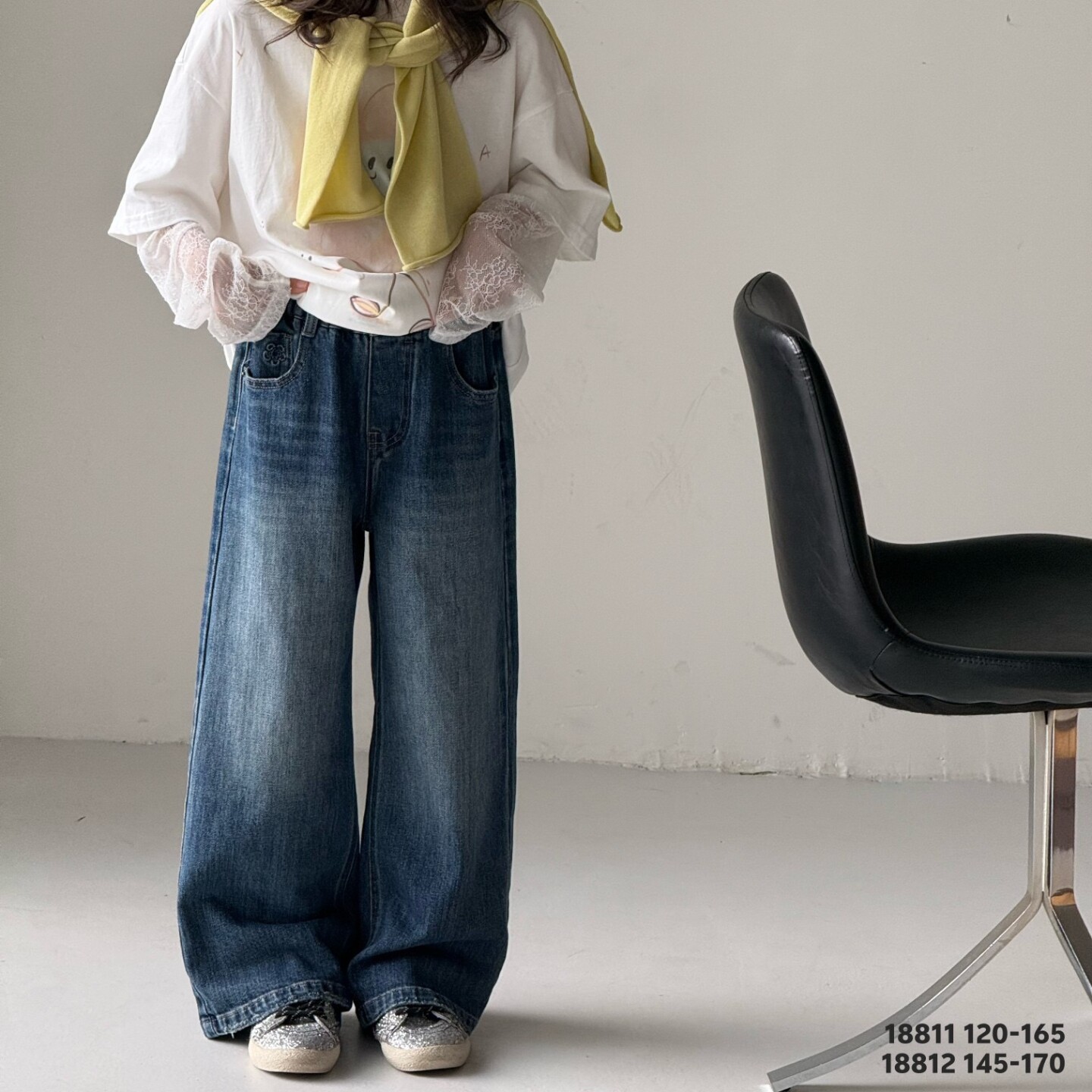 2026秋季新品女童天依角牛仔直筒裤中大童韩版洋气女孩休闲长裤潮图片