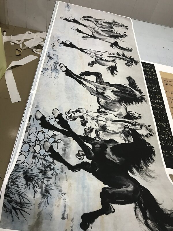 1:1徐悲鸿八骏图奔马图高清艺术微喷名家书法装饰画装裱礼品