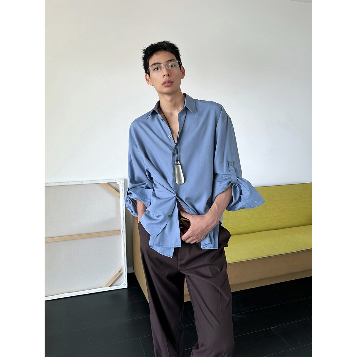 干丝雾霾蓝斜扣袖带慵懒休闲衬衫