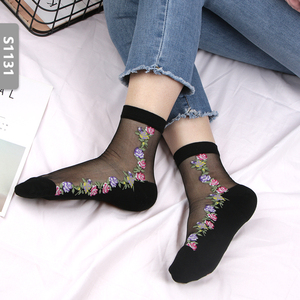 袜子女春夏黑色玻璃丝女袜花边棉底丝袜透明水晶丝日韩系卡通女袜