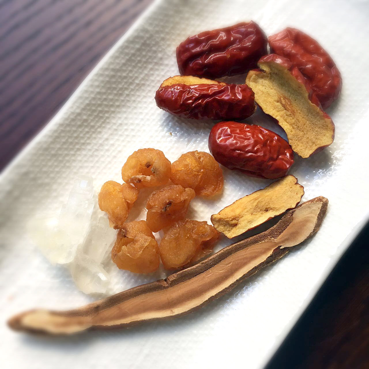 若羌红枣龙眼灵芝茶红枣龙眼灵芝 饮 元气茶 香微甜