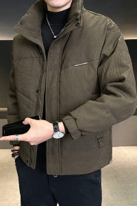 店主风 2025年新款冬装立领潮牌短款肌理感轻薄羽绒服男8100-P190图片