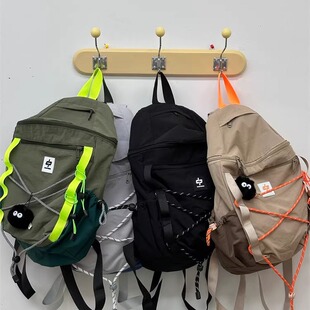 户外背包男ins小众运动风男女轻便百搭登山双肩包大学生郊游包女