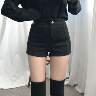 棕色短裤冬天配靴子鹿皮绒紧身包臀打底靴裤高腰外穿短裤子女秋冬