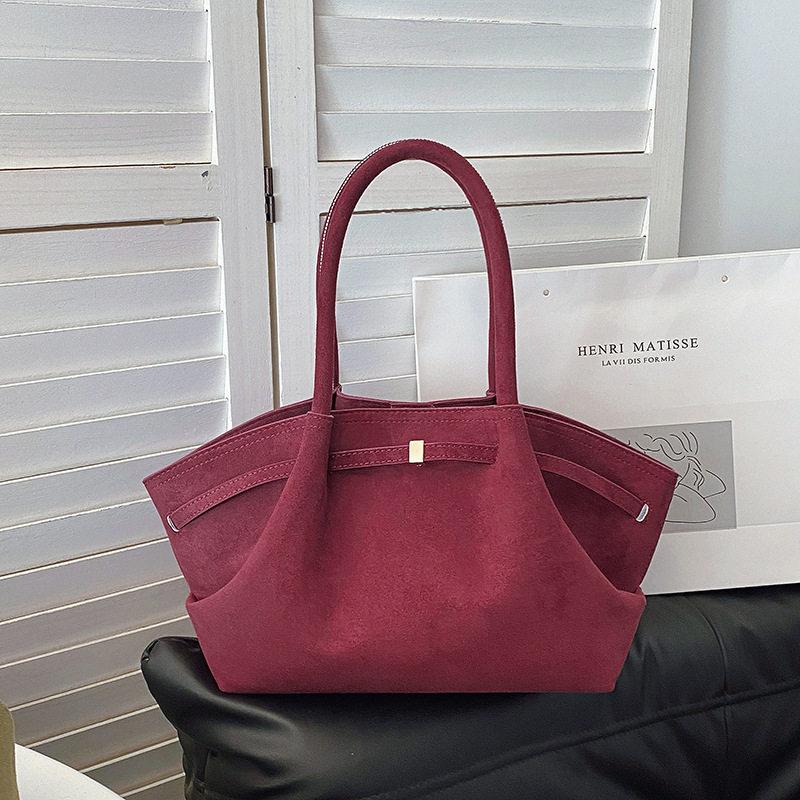 日本ぜいた高级感大容量托特包包女式2026新款通勤慵懒风单肩饺子