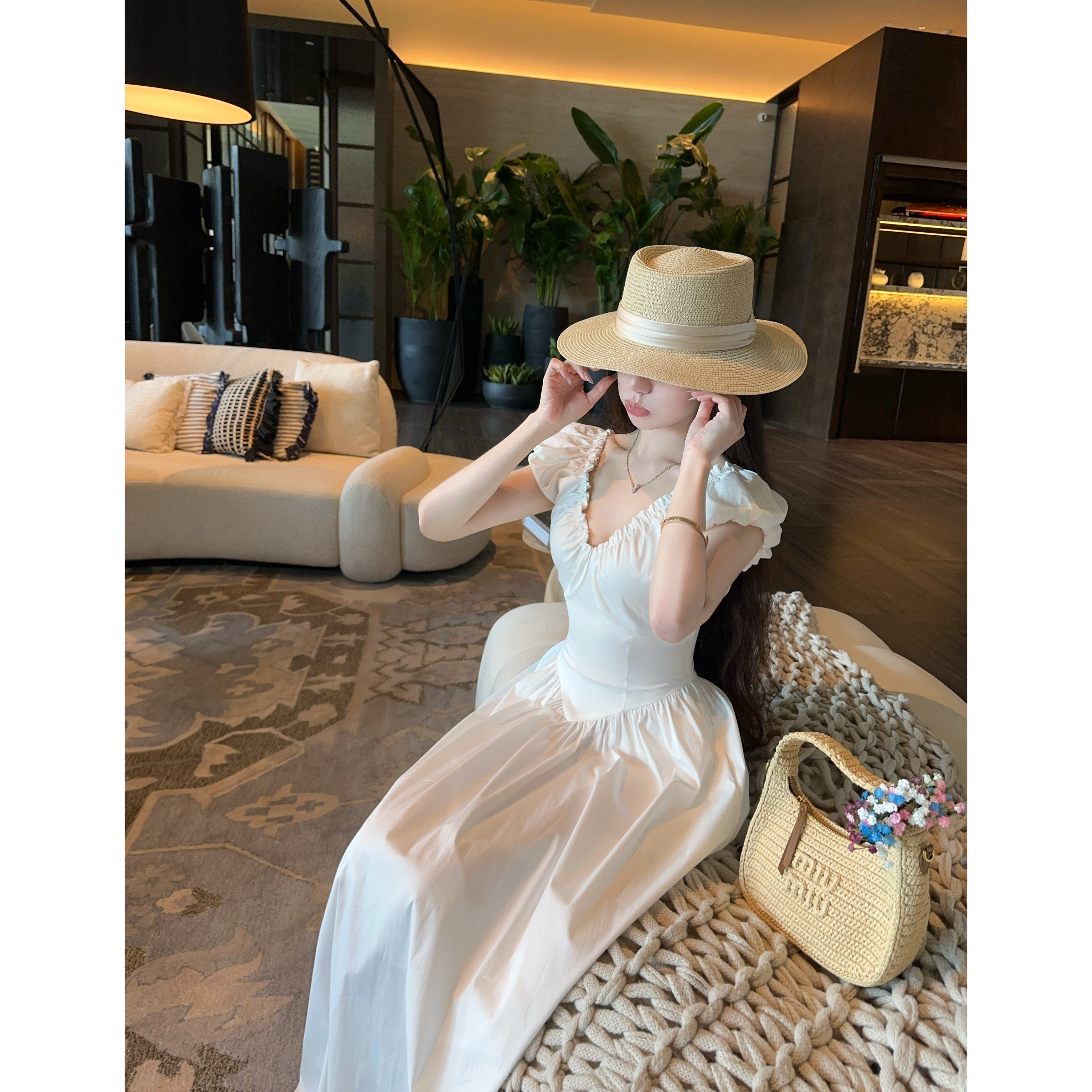 JAMAIS VU【月光白茶】清纯初恋裙 日常仙 v领收腰 质感连衣裙夏