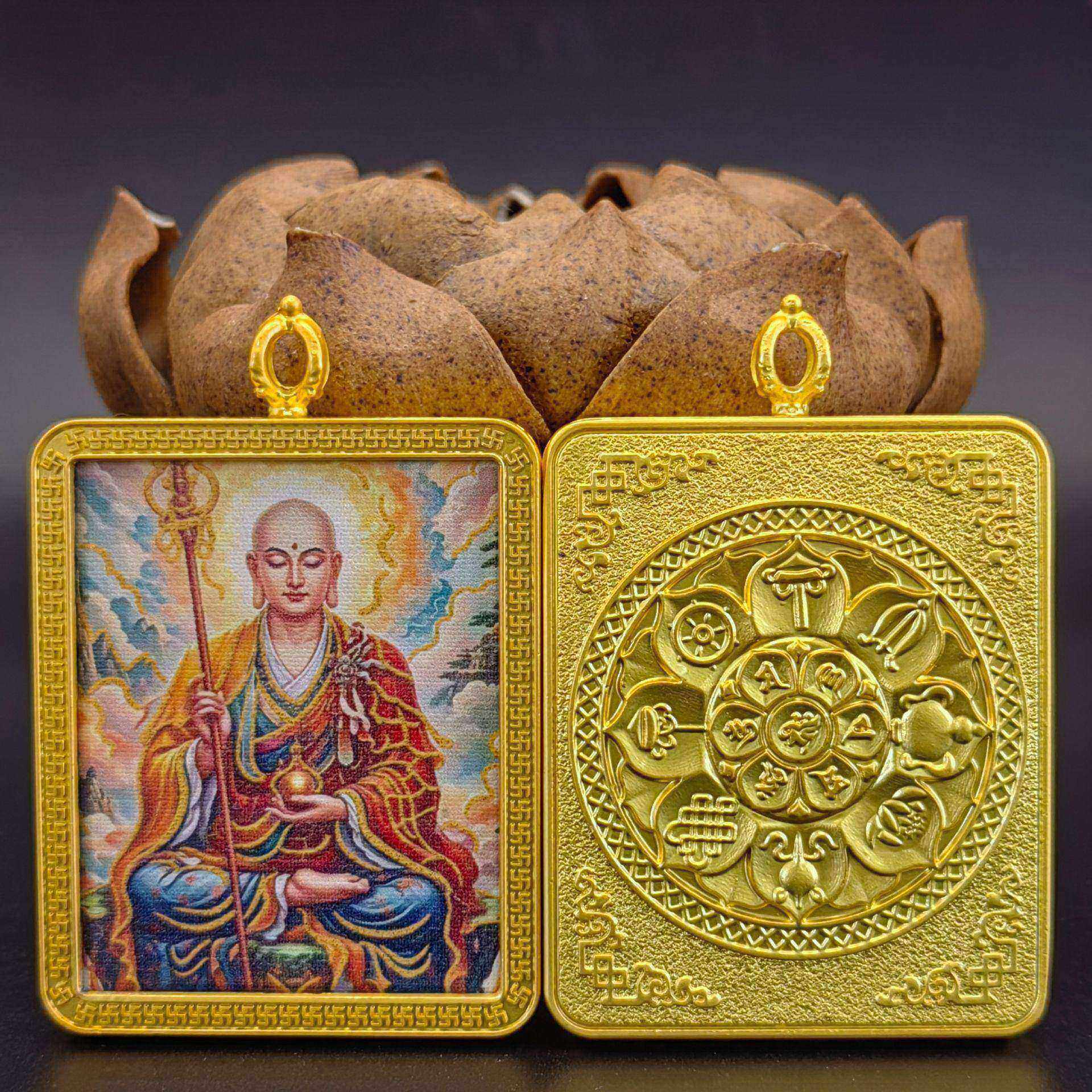单面描金地藏4x5八宝莲花万字壳唐卡吊坠立体项链饰品装饰礼品