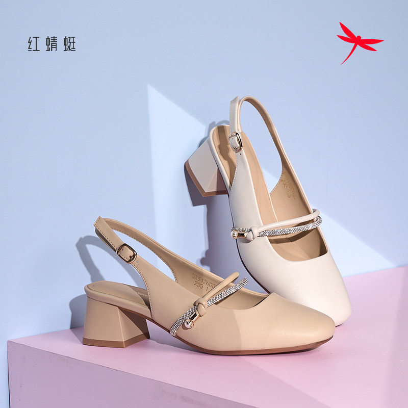 红蜻蜓夏季女法式皮凉鞋方跟包头