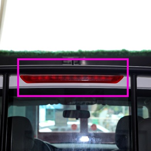 适用于纳瓦拉皮卡锐骐6锐骐7警示灯后尾顶灯防追尾灯 高位刹车灯