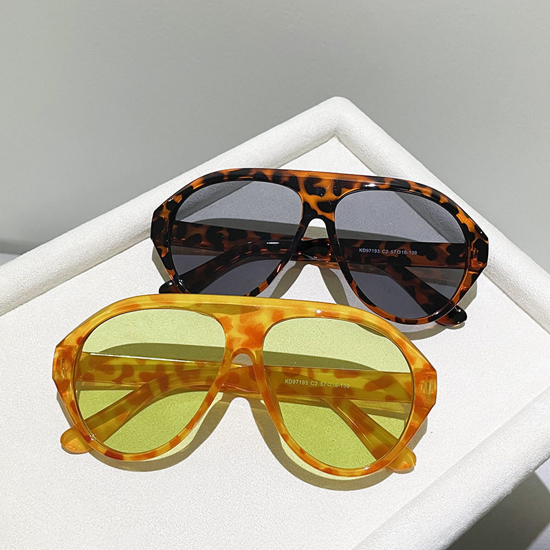 英国cherrykoko新款一体式sunglasses防晒眼镜时尚蛤蟆框垂钓