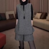 斜条纹马甲高腰短裤 无袖 显瘦两件套 时尚 英国cherrykoko新款