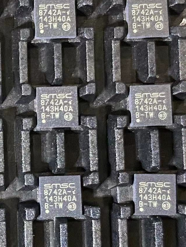 MICROCHIP封装QFN-24控制器