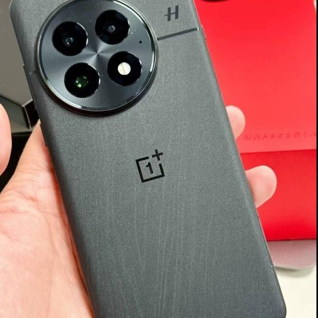 一加13白24+1T黑16+512蓝黑全新
