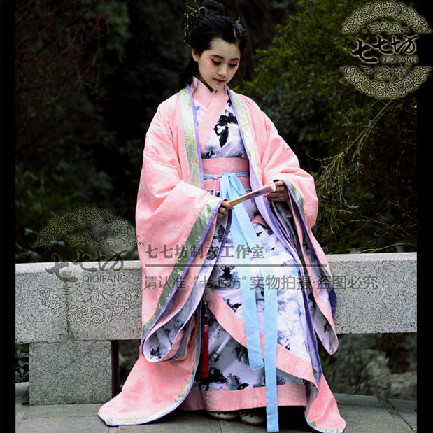 七七坊正规汉服华女冬季仿绣花夹棉加厚大氅中国风粉绿套装深衣