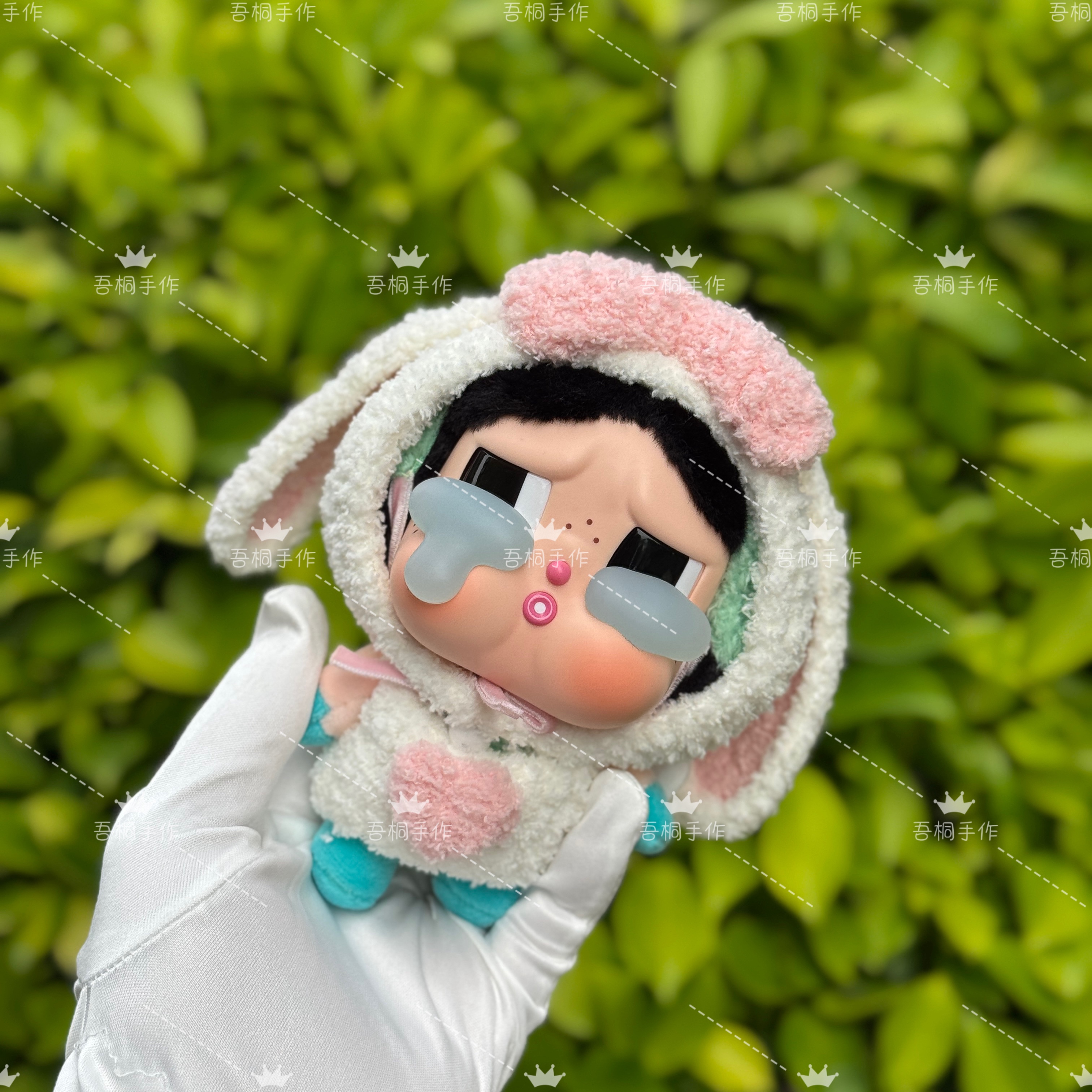 泡泡玛特哭娃CRYBABY眼泪工厂系列搪胶盲盒装扮潮流挂件手工娃衣