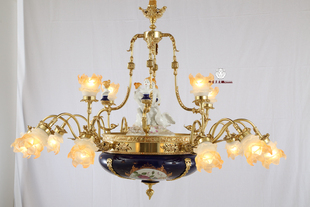 陶瓷配铜吊灯纯手工艺术彩绘人物天使法式 狮落皇庭高端欧式 装 饰灯