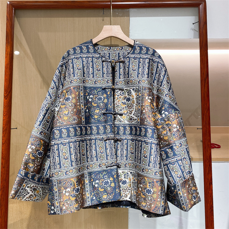 欧洲站2025冬季新款圆领复古宽松式廓形花纹真丝驼绒澳毛棉服现货